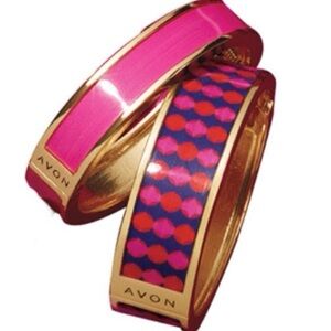 🛍️3/$20 - Avon Joyful Beautiful Bangle Set.